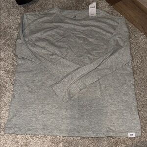 GAP Kids Long Sleeve Crewneck Tee in Heather Gray